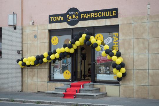 TOM's o.k. Fahrschule